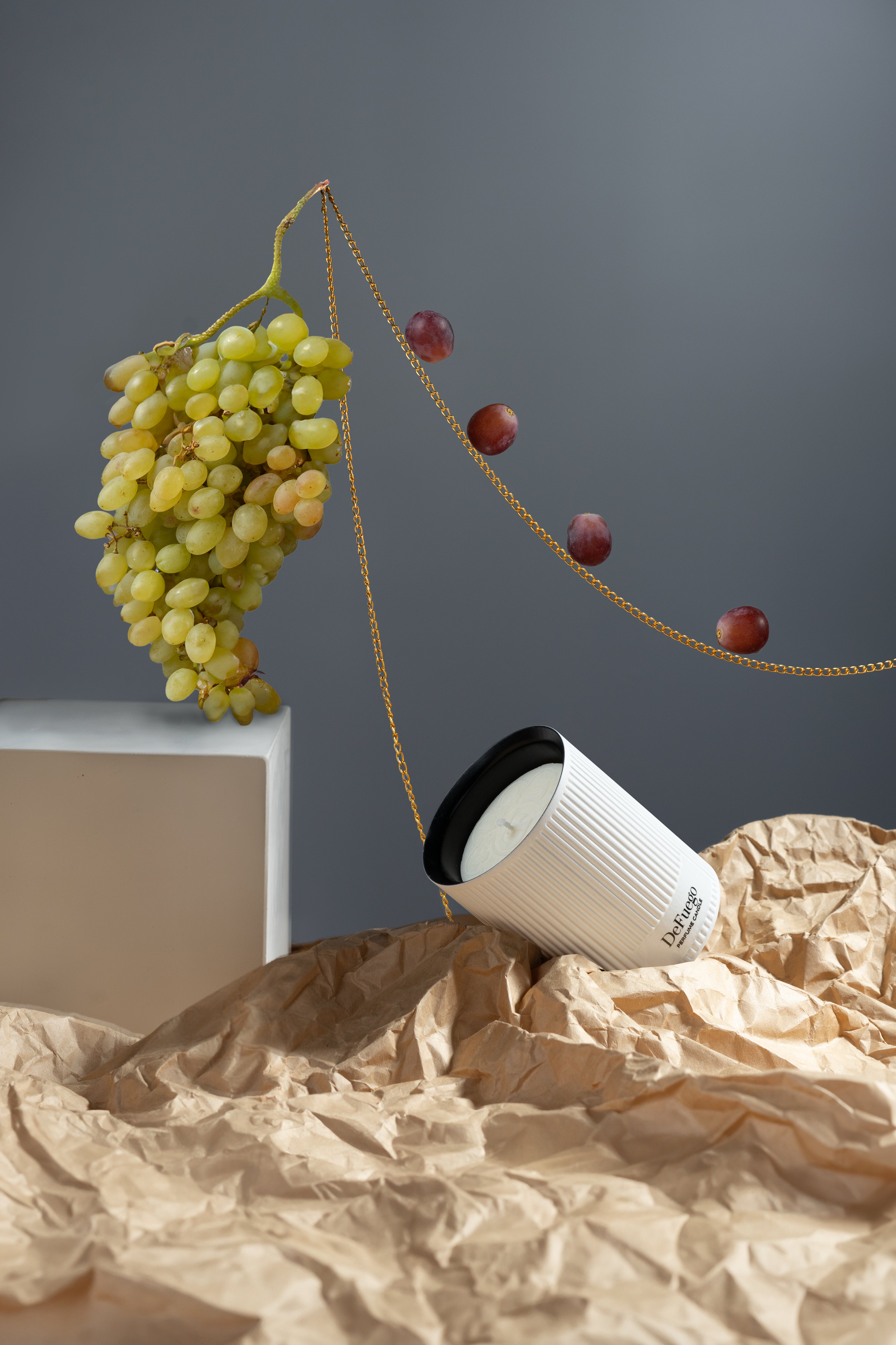 Ароматическая свеча "Креольские сады" DeFuego Греция белый, 200 мл