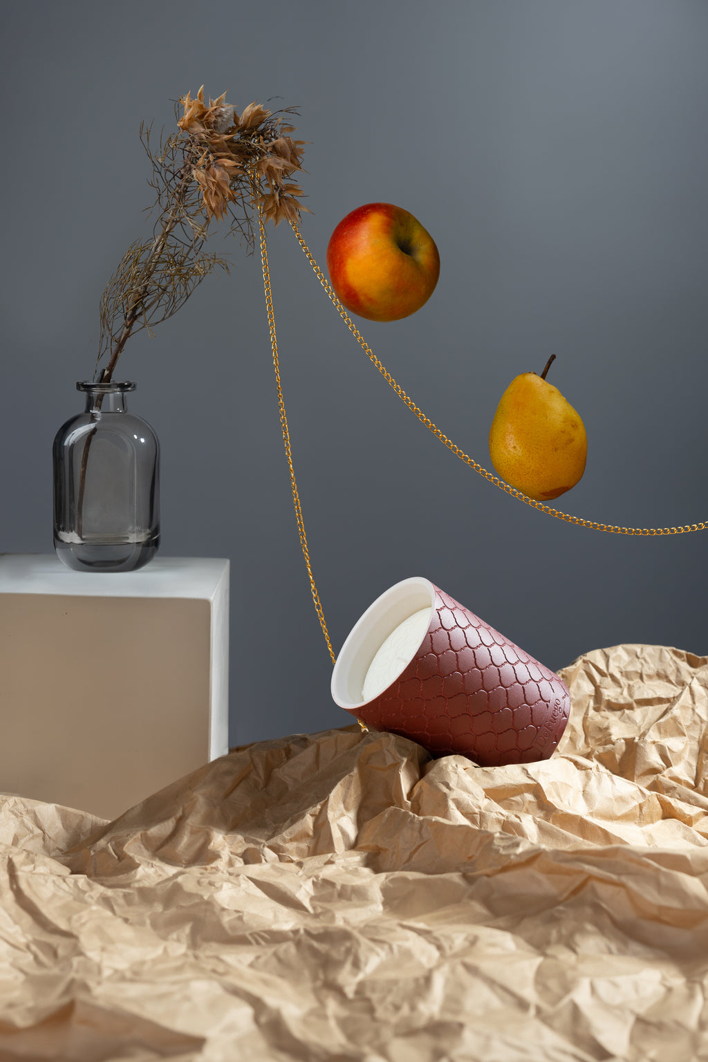 Ароматическая свеча "Темный Бархат" DeFuego Восток бархат, 200 мл