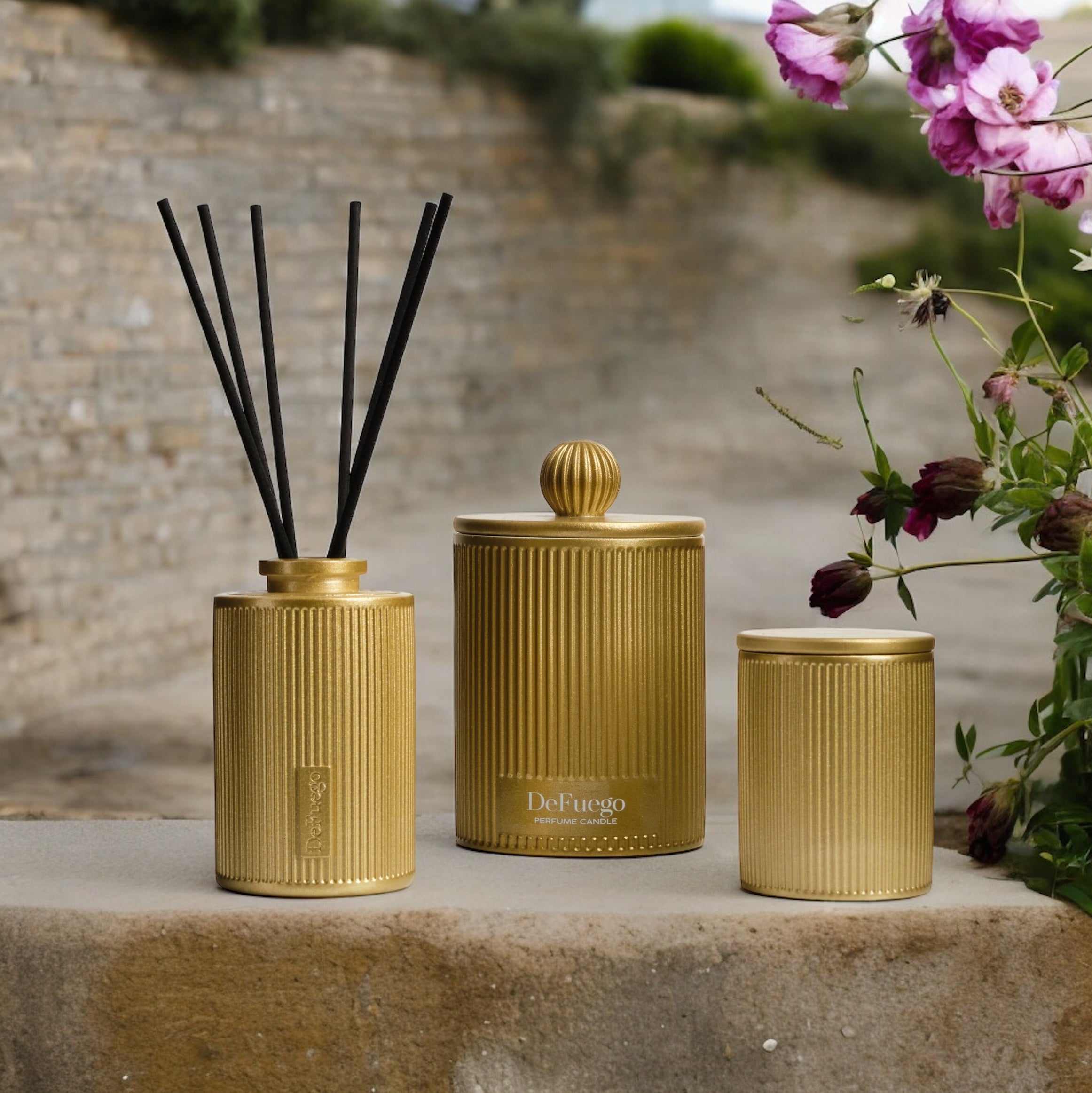 Ароматическая свеча "Цветущий кашмир" DeFuego Греция золото, 200 мл