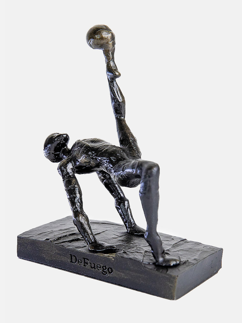 Статуэтка «Футболист»