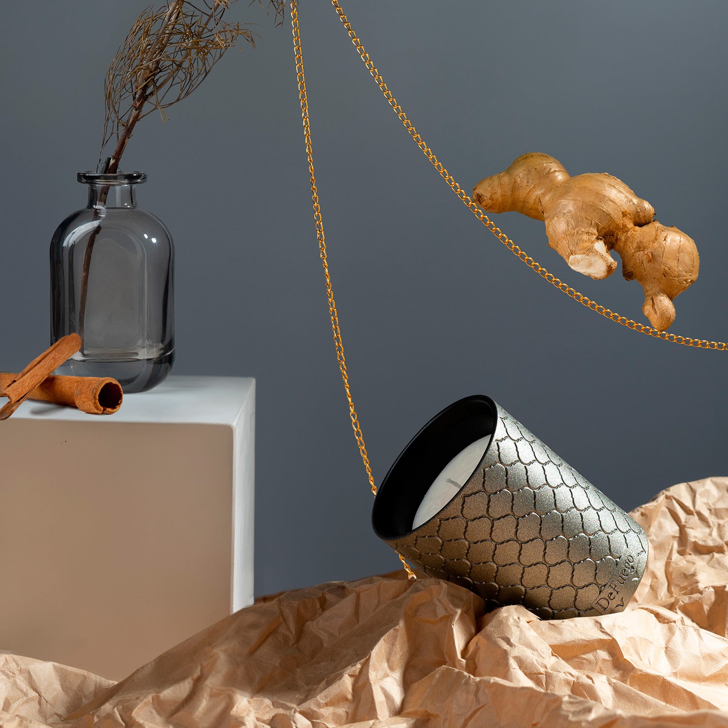 Ароматическая свеча "Османское сокровище" DeFuego Восток платина, 200 мл