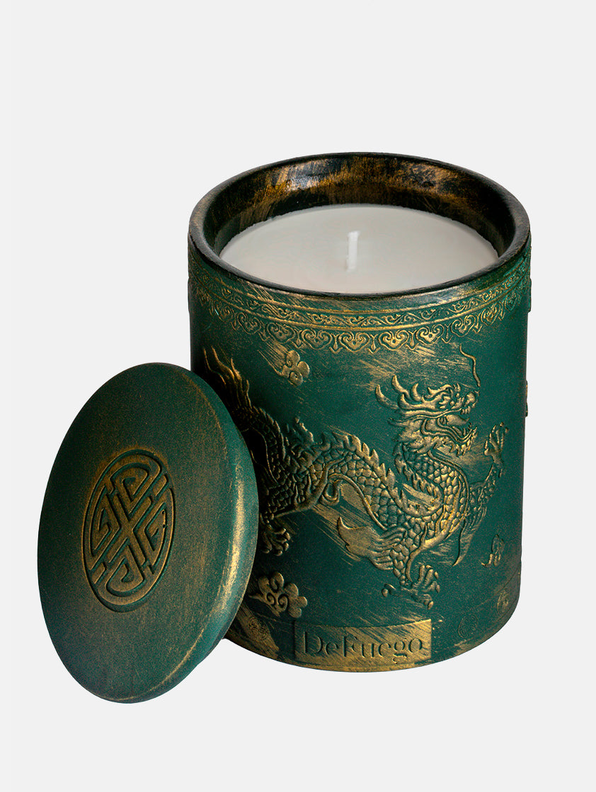 Ароматическая свеча "Рожденствеский вечер" DeFuego Китай зеленое.золото, 200 мл