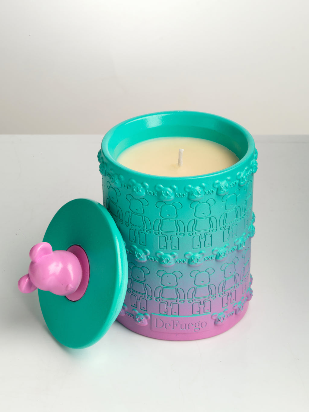 Ароматическая свеча "Сладкий Хаос" DeFuego Мишка мятный, 200 мл