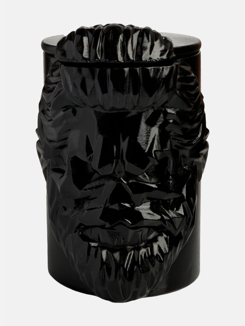 Ароматическая свеча "Сумеречный бор" DeFuego Бородач черный, 200 мл