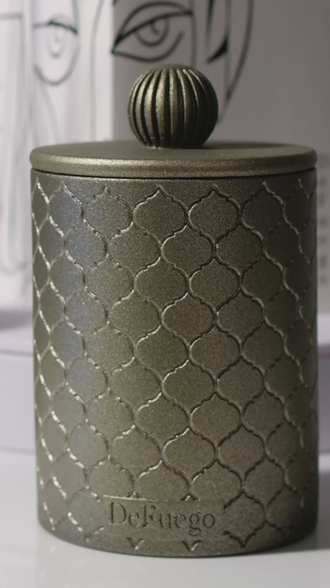 Ароматическая свеча "Неаполитанские страсти" DeFuego Восток ант.золото, 200 мл