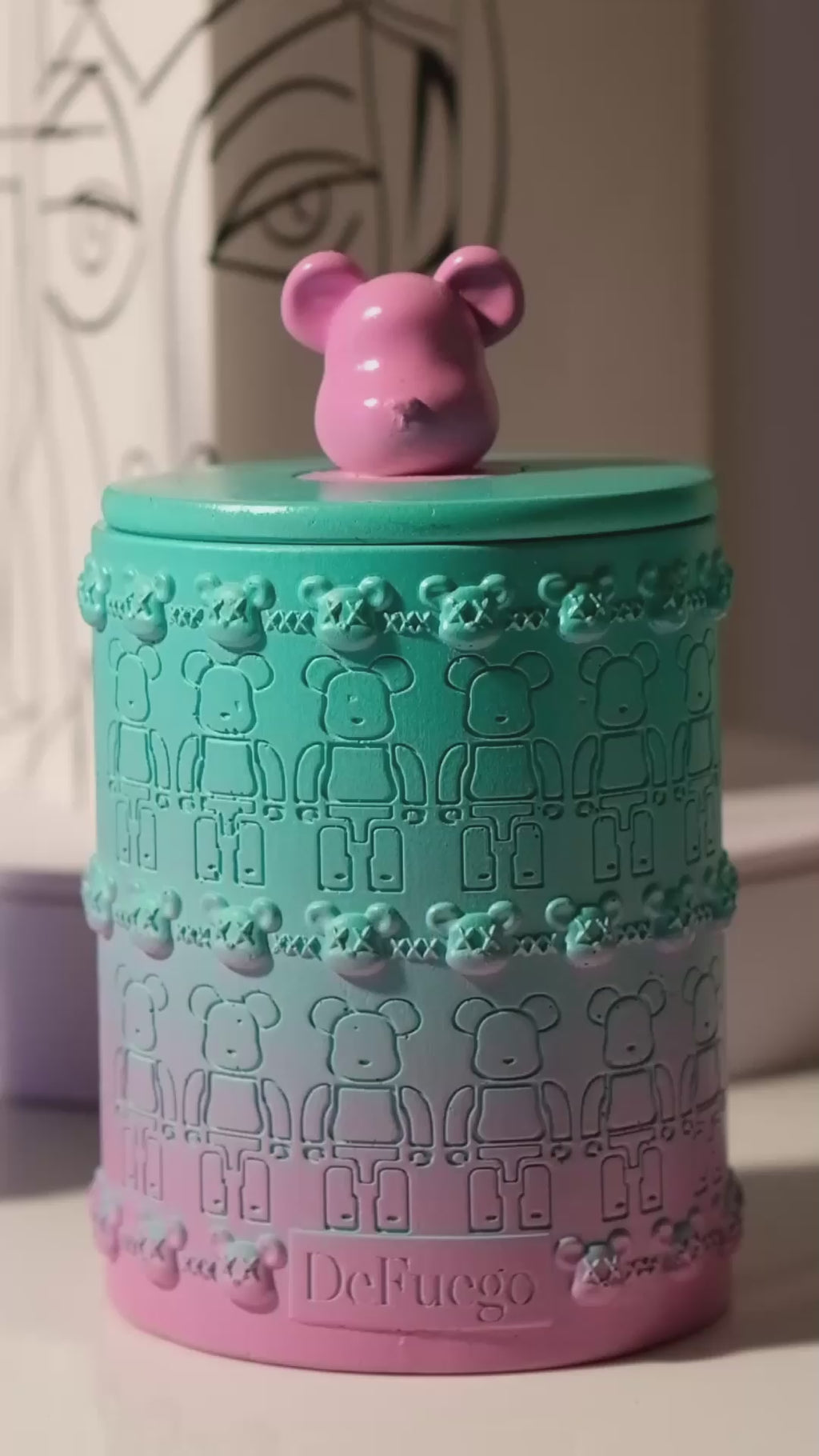 Ароматическая свеча "Сладкий Хаос" DeFuego Мишка мятный, 200 мл